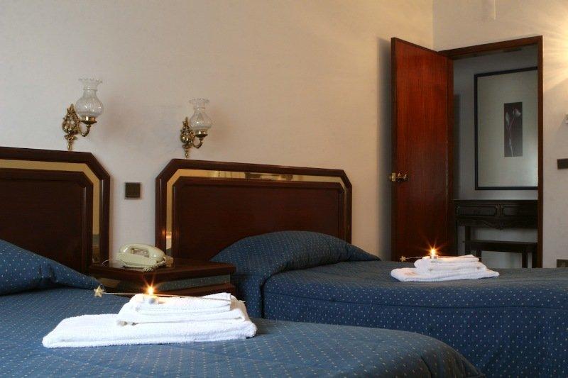 Hotel Turismo De Tabua Luaran gambar
